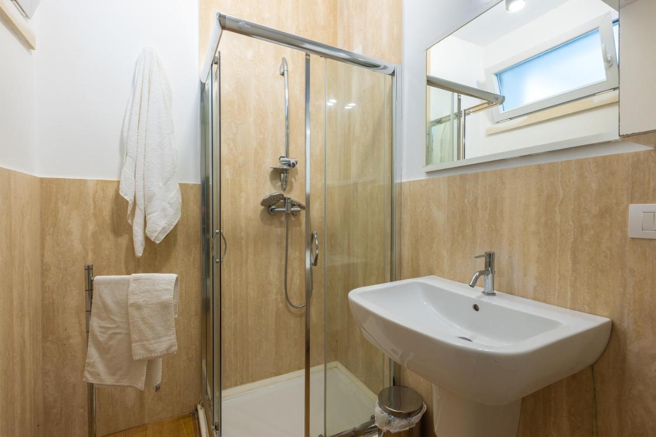 Aparthotel Residence Ludovica - Piscina Panoramica Vista Mare Санта-Мария-аль-Баньо Экстерьер фото