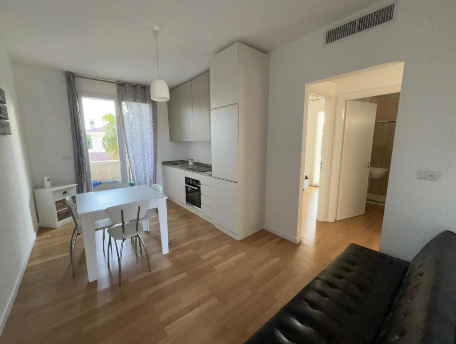 Aparthotel Residence Ludovica - Piscina Panoramica Vista Mare Санта-Мария-аль-Баньо Экстерьер фото